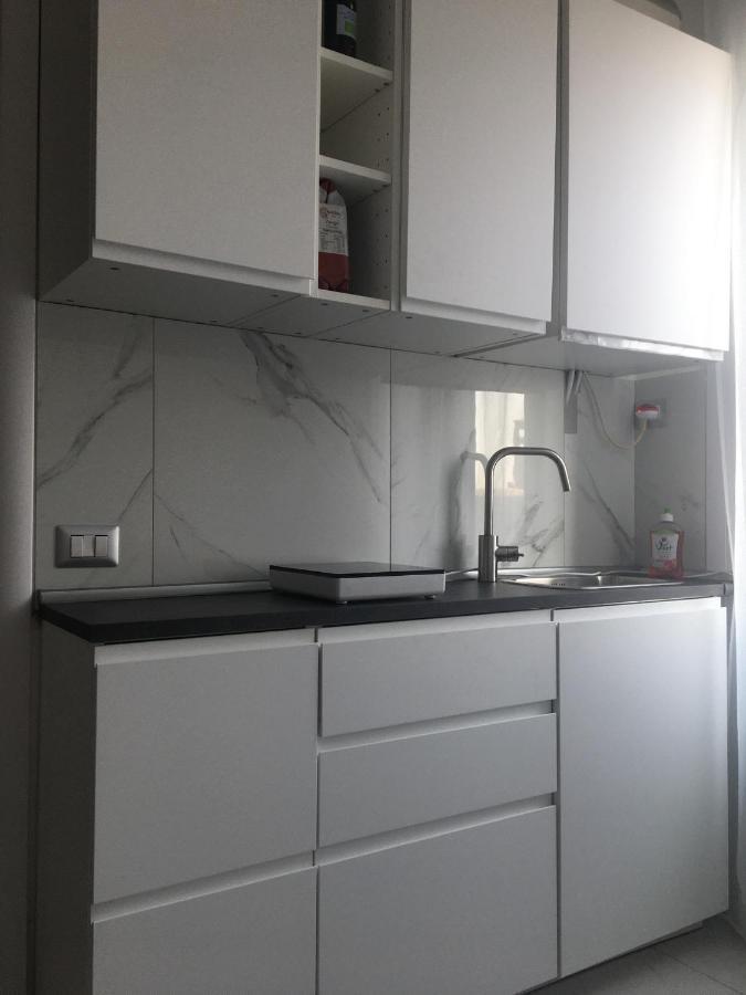 Apartamento Studio Triboniano Milán Exterior foto